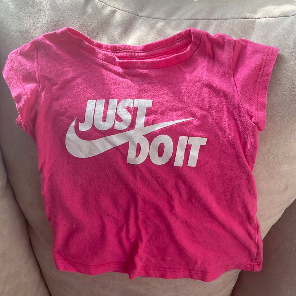 3T Pink Nike Short Sleeve Top - Used